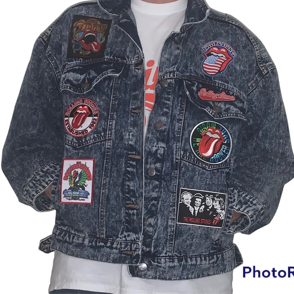 OFFICIAL THE ROLLING STONES BRAND DENIM JACKET EMBELLISHED WITH 12 PATCHES!!